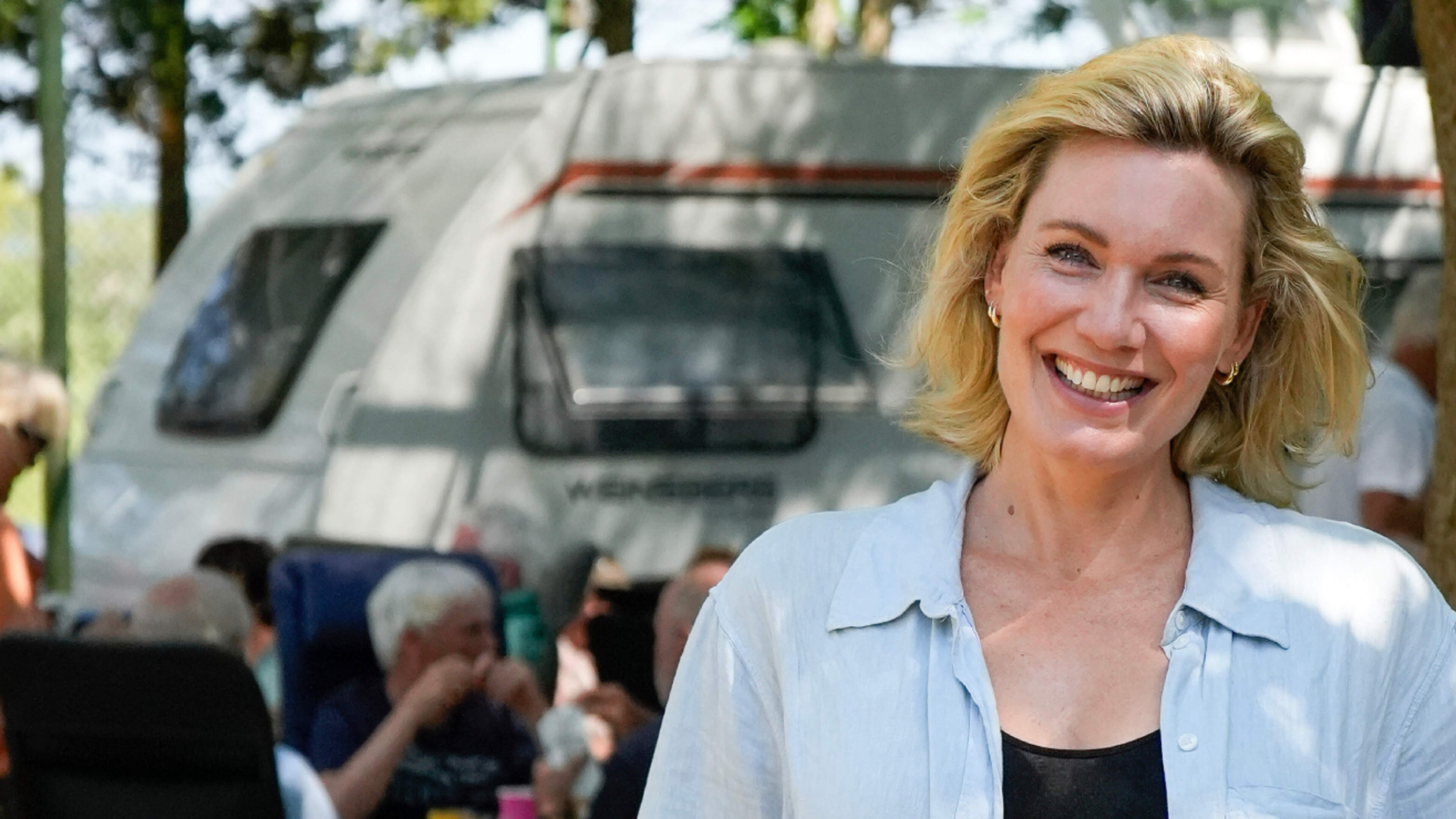 Martine van Os enthousiast over opvolger Marlijn van Weerdenburg in kijkcijferhit ’We zijn er bijna!’: ’Ze is een ander mens’